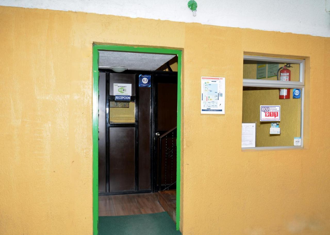 Hostal Terra 2 - El Condado Кито Экстерьер фото